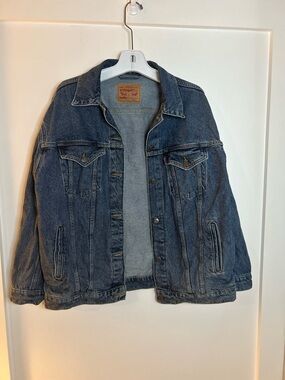 Vintage Levi's Dark Blue Denim Jacket 6 Pockets Size Large